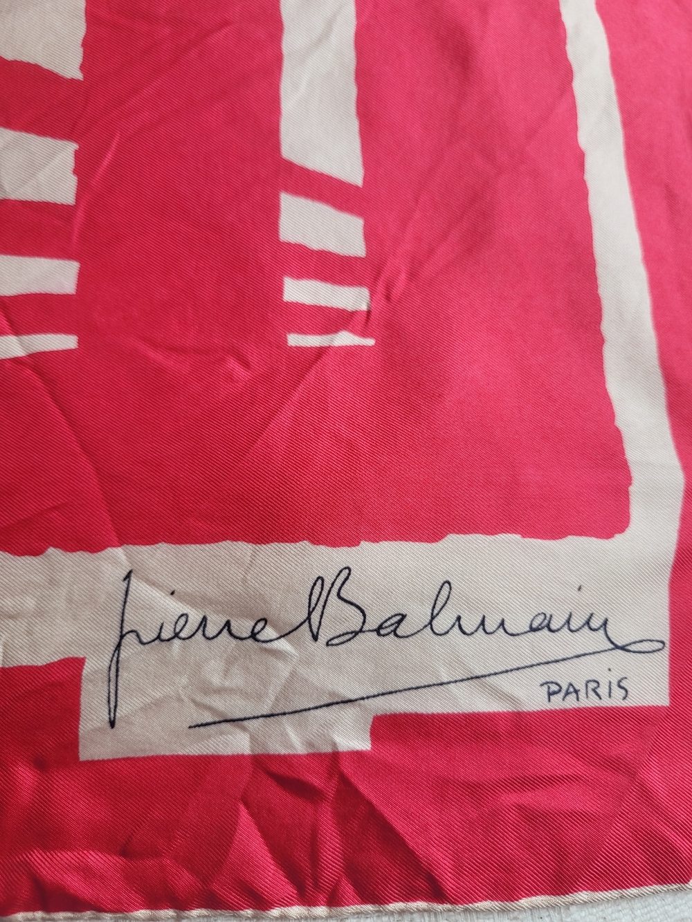 Pierre Balmain Pink and Cream Signature Square Scarf - Picture 2 of 9